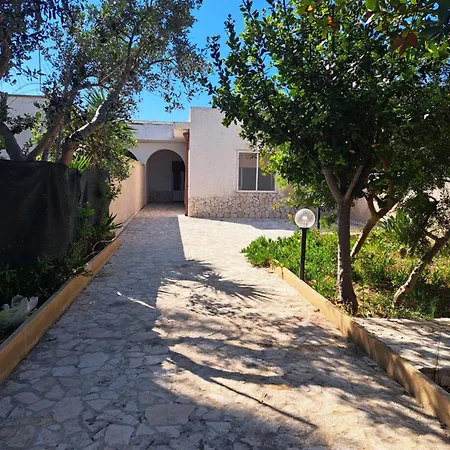 Casa Vacanze La Tramontana Torre San Gennaro Exterior photo